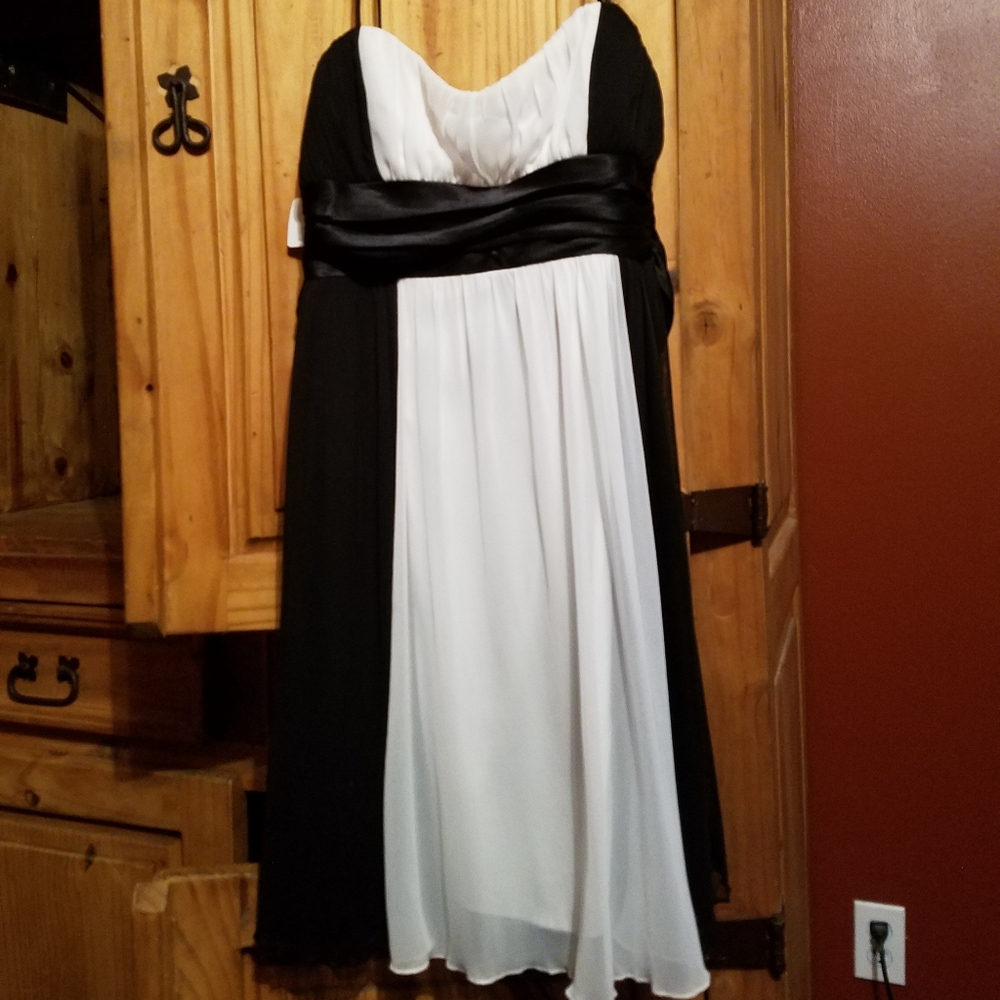 Black & white dress
